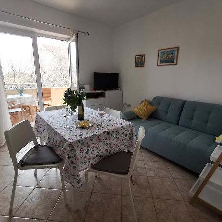 Apartment Zoanda Premantura Esterno foto