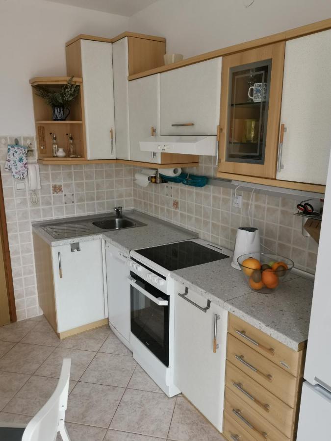 Apartment Zoanda Premantura Esterno foto
