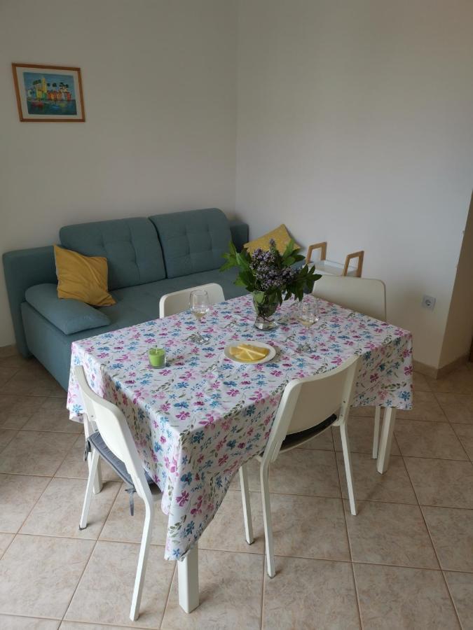 Apartment Zoanda Premantura Esterno foto